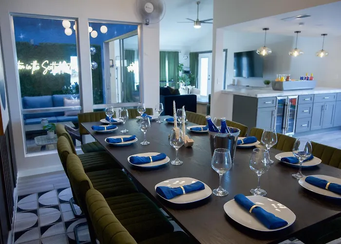 Holiday home Lunar - Old Town, Pool, 2 Kings, Game Room, Hot Tub,