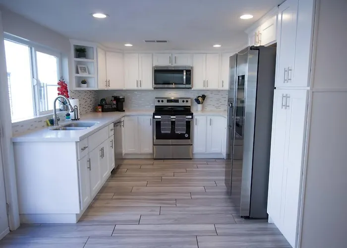 Lunar - Old Town, Pool, 2 Kings, Game Room, Hot Tub, Holiday home Scottsdale